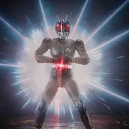 目が赤く光る！「 仮面ライダーBLACK」S.H.Figuarts（真骨彫製法）がキングストーンフラッシュエディションで商品化