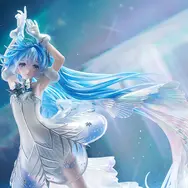 「初音ミク」がグッスマ最高峰ラインでスケールフィギュア化！オーロラコート加工やパール塗装、クリアパーツを組み合わせて美麗ビジュアルを再現