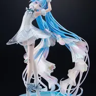 「初音ミク」がグッスマ最高峰ラインでスケールフィギュア化！オーロラコート加工やパール塗装、クリアパーツを組み合わせて美麗ビジュアルを再現