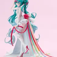 「レーシングミク」誕生15周年記念！望月けい氏デザインによる、鮮やかリボンと純白のドレスに身を包む特別な姿が立体化
