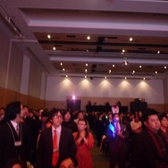 カノジョによる生ライブや、カレシたちが選ぶ人気イベント結果発表など・・・「メリープラスマス2010」レポート(1)
