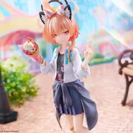 『ブルアカ』満面の笑みを浮かべる「ネル（制服）」が可愛すぎる！クレープ片手にピース、EXPO満喫のメモロビを1/7フィギュアで完全再現