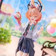 『ブルアカ』満面の笑みを浮かべる「ネル（制服）」が可愛すぎる！クレープ片手にピース、EXPO満喫のメモロビを1/7フィギュアで完全再現
