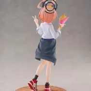 『ブルアカ』満面の笑みを浮かべる「ネル（制服）」が可愛すぎる！クレープ片手にピース、EXPO満喫のメモロビを1/7フィギュアで完全再現