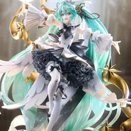 髪は過去最高クラスのボリューム！「初音ミクシンフォニー 2025」メインビジュアルが、グッスマ最高峰ラインSCで1/7スケールフィギュア化