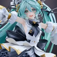 髪は過去最高クラスのボリューム！「初音ミクシンフォニー 2025」メインビジュアルが、グッスマ最高峰ラインSCで1/7スケールフィギュア化