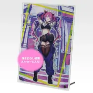 ホロライブ傘下「FLOW GLOW」の一番くじが登場！輪堂千速、ヴィヴィら5人のアクリルボードやフィギュアをラインナップ