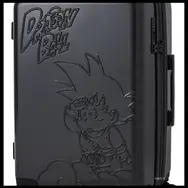 サックスバーより「ドラゴンボール」グッズが9月15日発売！幼少期悟空のスーツケース、刺繍バッグなど全7アイテム