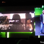 CES 11 Xboxが持つ機能の説明風景