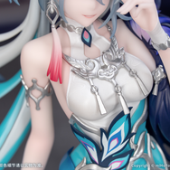 『崩壊：スターレイル』より、「爻光（こうこう）」が繊細なフィギュアに！優雅さと気品を余すことなく表現、9月16日21時から予約受付開始