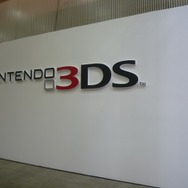 【Nintendo World 2011】岩田社長が助っ人で登場『nintendogs + cats』ステージプレゼン、新要素を訊く