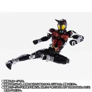 「仮面ライダーカブト」20周年記念！真骨彫製法「ダークカブト ライダーフォーム」が会員先着販売、全員向け抽選販売も順次実施
