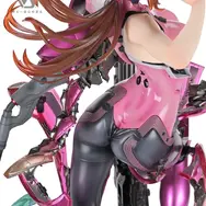 プラグスーツに映える大迫力のボディライン！お値段約12万円の高級フィギュアキット「絶対領域　真希波・マリ・イラストリアス」が11月7日先行公開＆受注へ