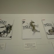 『MGS』のアートディレクター新川洋司による展示会が開催中、初日から多くのファンが駆けつける