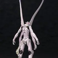 「ヱヴァQ」光輪パーツが大ボリューム！プラモデル「エヴァンゲリオン第13号機 疑似シン化第３＋形態（推定）」が予約受付開始