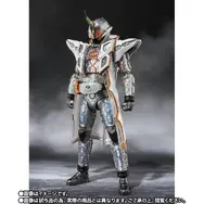 全身の輝く煌めきはラメで表現！S.H.Figuarts「仮面ライダーゴースト ムゲン魂」が10月23日予約開始ー「ガンガンセイバー」は変形可能