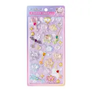 「ちいかわ」クリスマスアイテムを中心にさまざまな新商品が11月6日発売！くりまんじゅうたちの「ラーメン豚」店員さんなマスコットなど多数