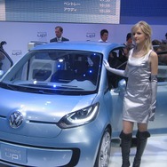 初日の会場から写真をお届け!