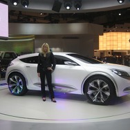 初日の会場から写真をお届け!