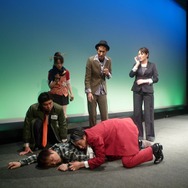 殺害現場を検証し、犯人を捜し出せ!「逆転ミステリー劇場 狙われた仮装コンテスト」体験レポート