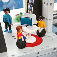 超精巧に作られたレゴ風アップルストアが凄い