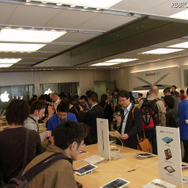 豊富な数のiPad 2が展示されている 豊富な数のiPad 2が展示されている