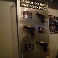 コラボメニューも多数登場、ガンも撃てる『バイオハザード』×シューティング・バーレポート