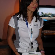 【E3 2011】Wii Uを持つと更に美しく・・・美人コンパニオン写真集(番外編Vol.2)