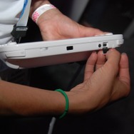 【E3 2011】4時間待ちでWii-Uを体験、コントローラーの感触は?