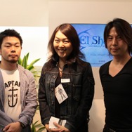 左から中村氏、広報の上西氏、織田氏