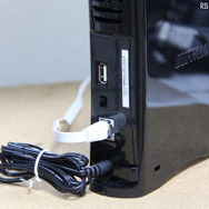 LS-VLシリーズの背面。USB端子には、メモリの他、プリンタを接続できる