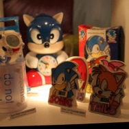 【gamescom 2011】20周年ソニック一色のセガブース、過去のグッズも展示
