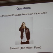 最もフェイスブックで人気なのはエミネム