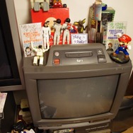 これは懐かしい！スーパーファミコン内蔵テレビ（21型）、今では貴重な品