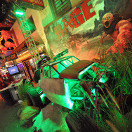 『Rage』が遂に発売、豪華セレブが集結したローンチパーティーも