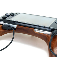 PSP-3000本体用『ウッドグリップ』