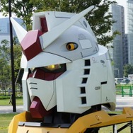 2011年夏に開催されたお台場ガンダムプロジェクトではパーツで展示された(C)創通・サンライズ