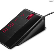 OSD専用コントローラー「S.Switch」パソコンのスタンド部に格納が可能