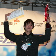 Ｅスポーツスタジアム最終戦−年間MVPは『Warsow』のbluespear 選手に決定！