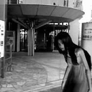 中野坂上駅地上口前(写真がたまにモノクロになります)