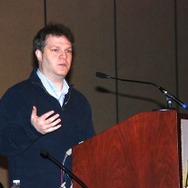 GameITの概念について解説するBen Sawyer氏