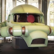 緑色の「ザクとうふ」発売!……シャアは赤色の追加を切望