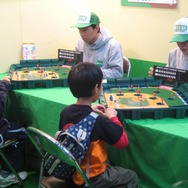 【WHF'08Winter】 50年を経た今も野球盤は大人気！エポック社ブースでリアル野球盤を体験