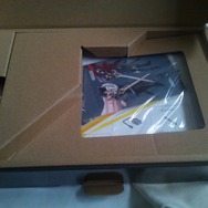 ソフトの下にはプリペイドカードや取説書が