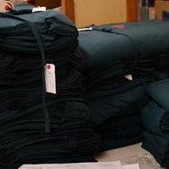 まだ縫製もプリントもされていないTシャツ生地