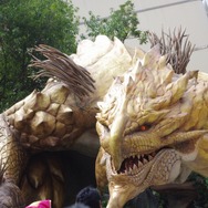 【フォトレポート】「モンスターハンター・ザ・リアル 2012」リオレイア希少種、リオレウス希少種を見よ!