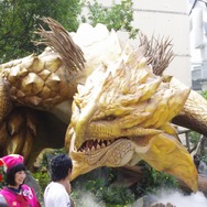 【フォトレポート】「モンスターハンター・ザ・リアル 2012」リオレイア希少種、リオレウス希少種を見よ!