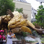 【フォトレポート】「モンスターハンター・ザ・リアル 2012」リオレイア希少種、リオレウス希少種を見よ!