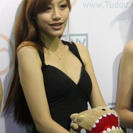 【China Joy 2012】熱気にも負けない！2日目の中国美女コンパニオンを紹介