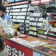 【フォトレポート】ニンテンドー3DS LL発売日＠ヨドバシAkiba